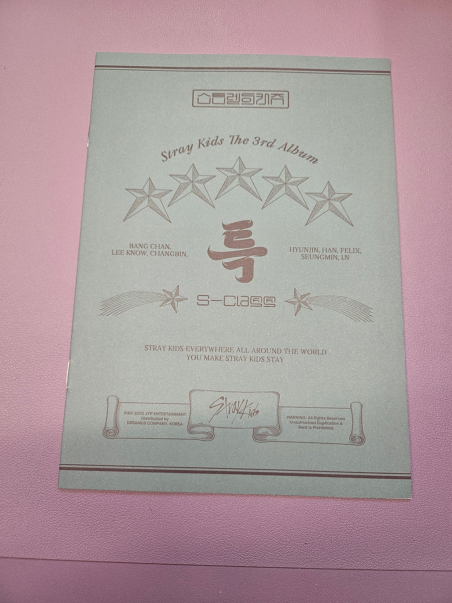 5 STAR BOOKLET INCLUSION