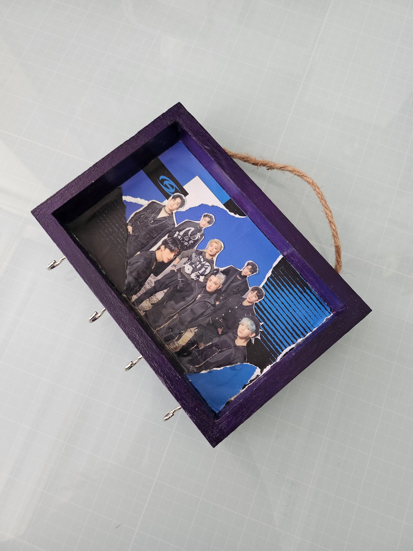 Ateez Keychain holder